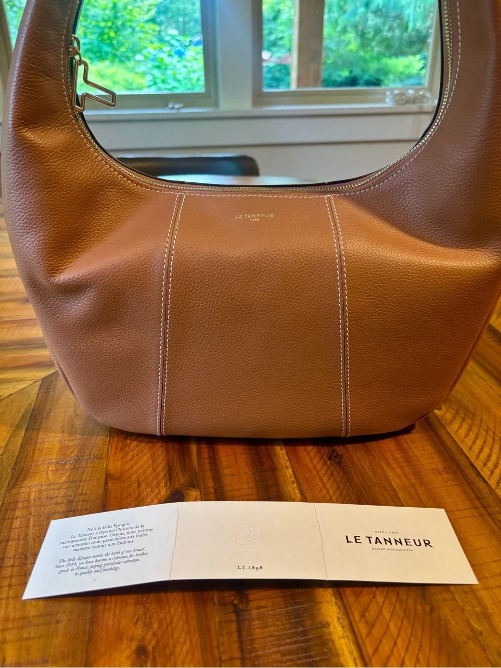 Le Tanneur medium leather hobo bag in tan